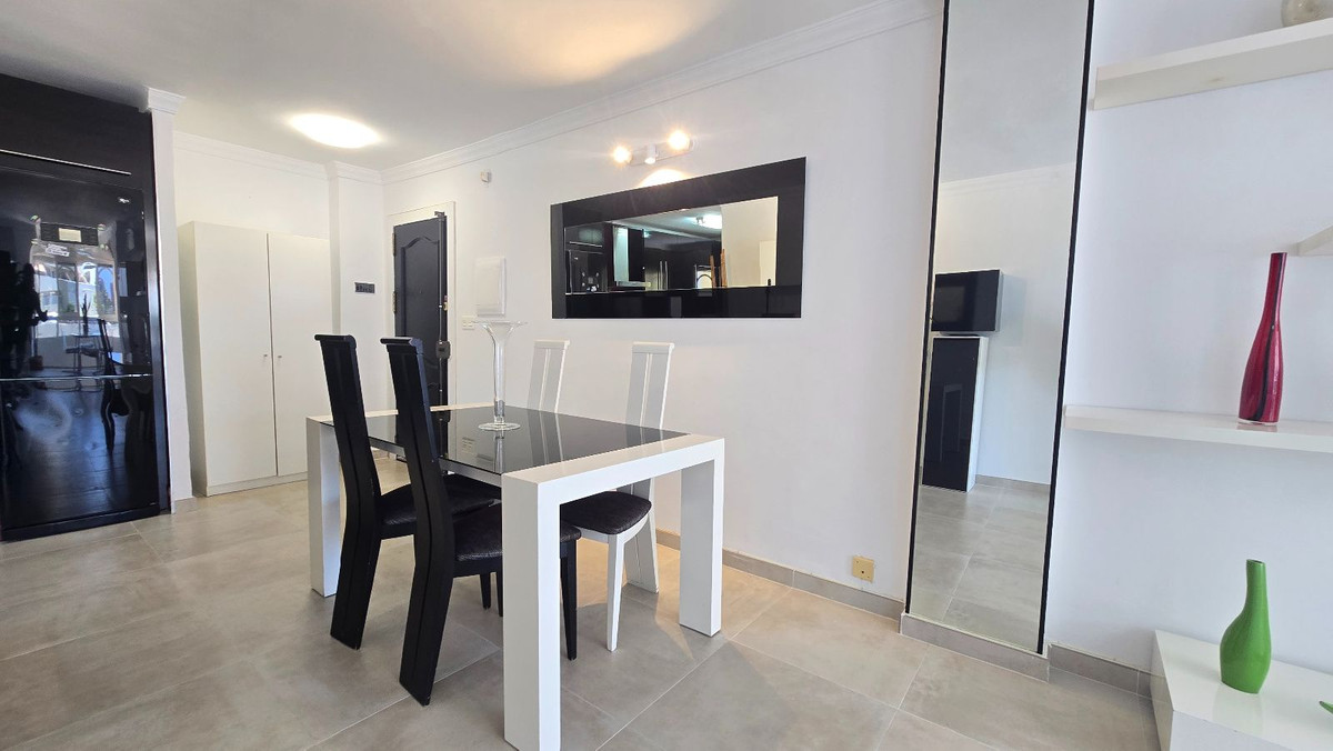 Appartement te koop in Benalmadena | 2 slaapkamers H5439022