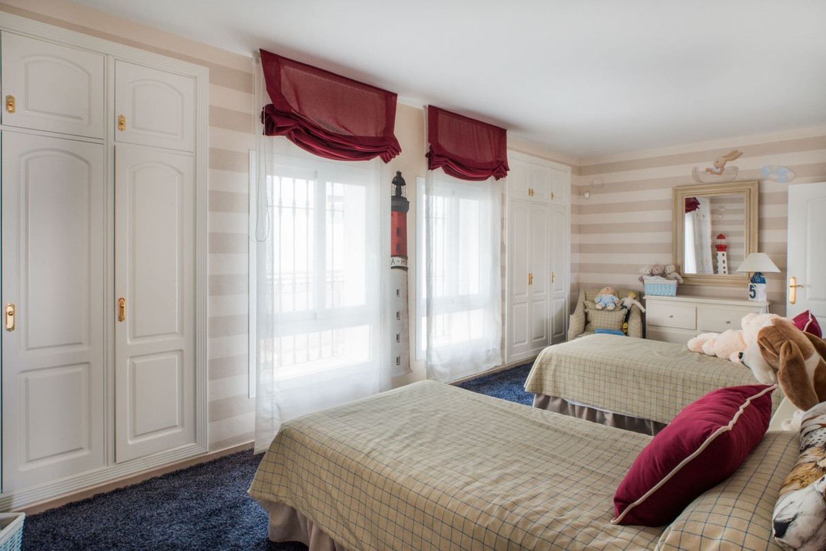 Property main view 40