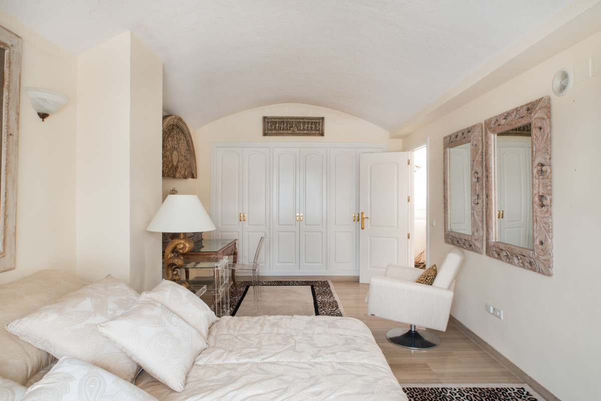 Property main view 46