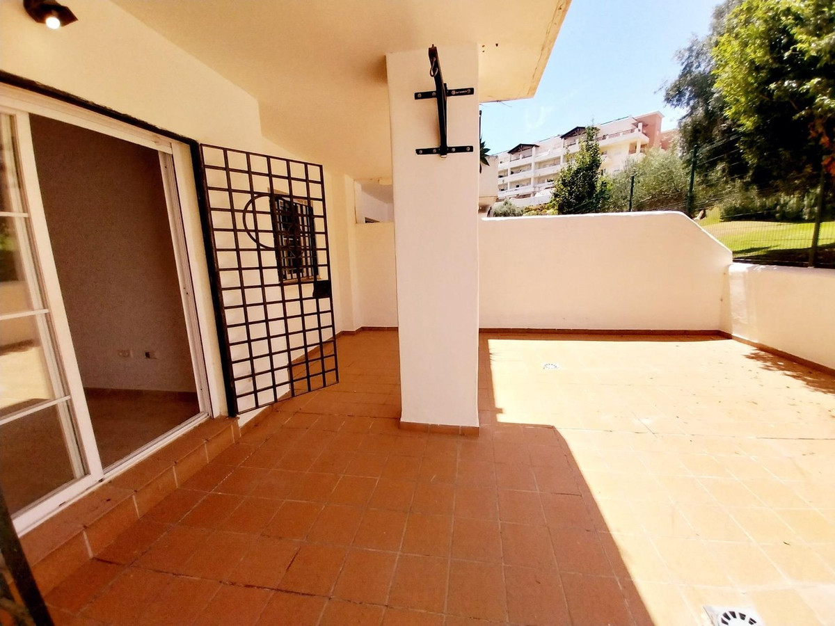 Appartement te koop in Benalmadena | 2 slaapkamers H5444074