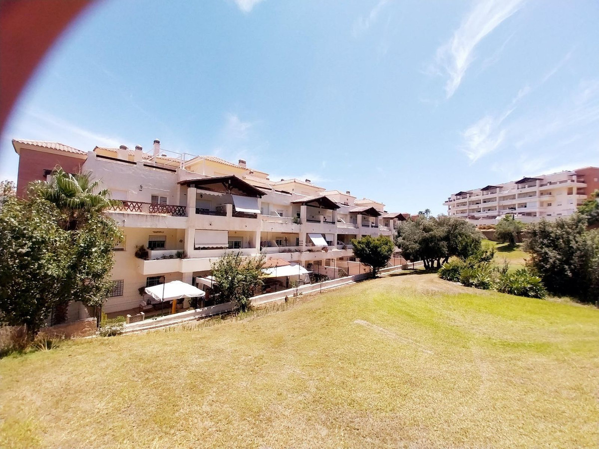 Appartement te koop in Benalmadena | 2 slaapkamers H5444074