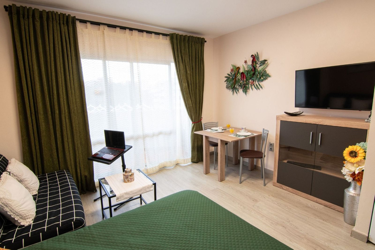 Appartement te koop in Benalmadena | 0 slaapkamers H5444899