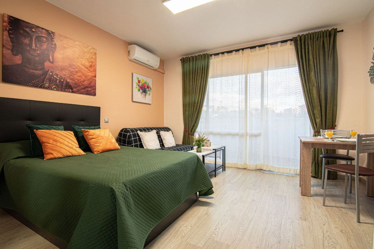 Appartement te koop in Benalmadena | 0 slaapkamers H5444899