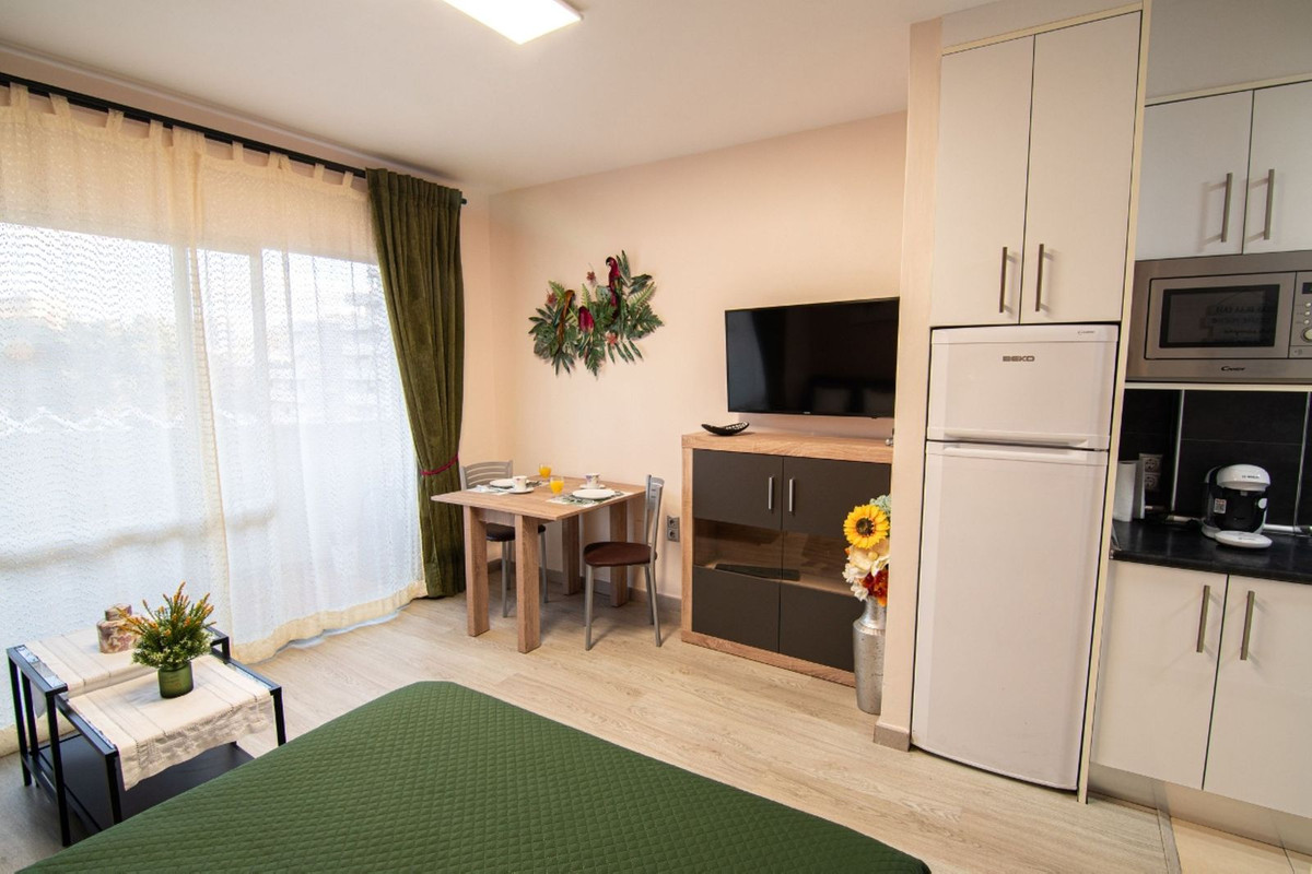 Appartement te koop in Benalmadena | 0 slaapkamers H5444899