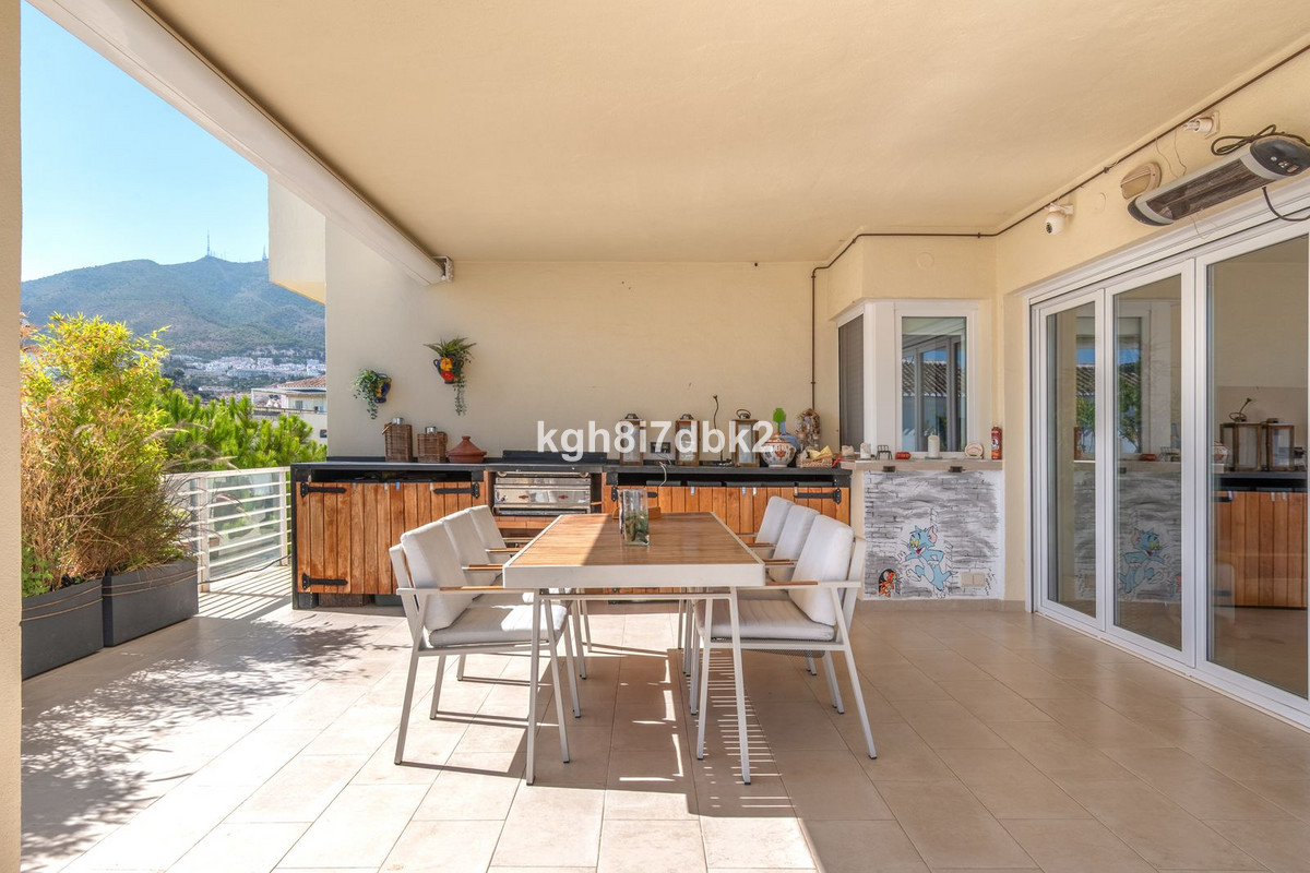 Appartement te koop in Benalmadena | 3 slaapkamers H5460847