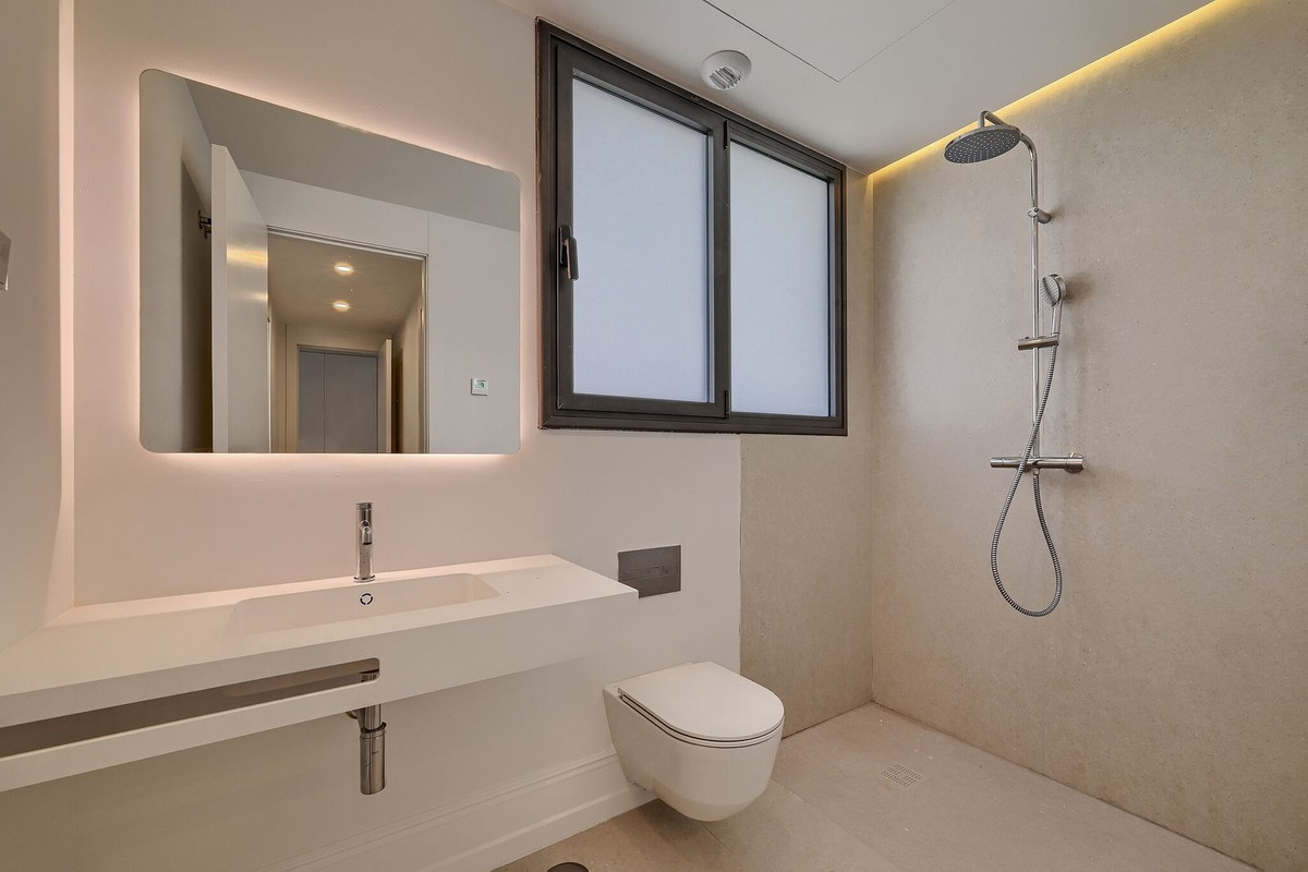 Appartement te koop in Benalmadena | 3 slaapkamers H5461309