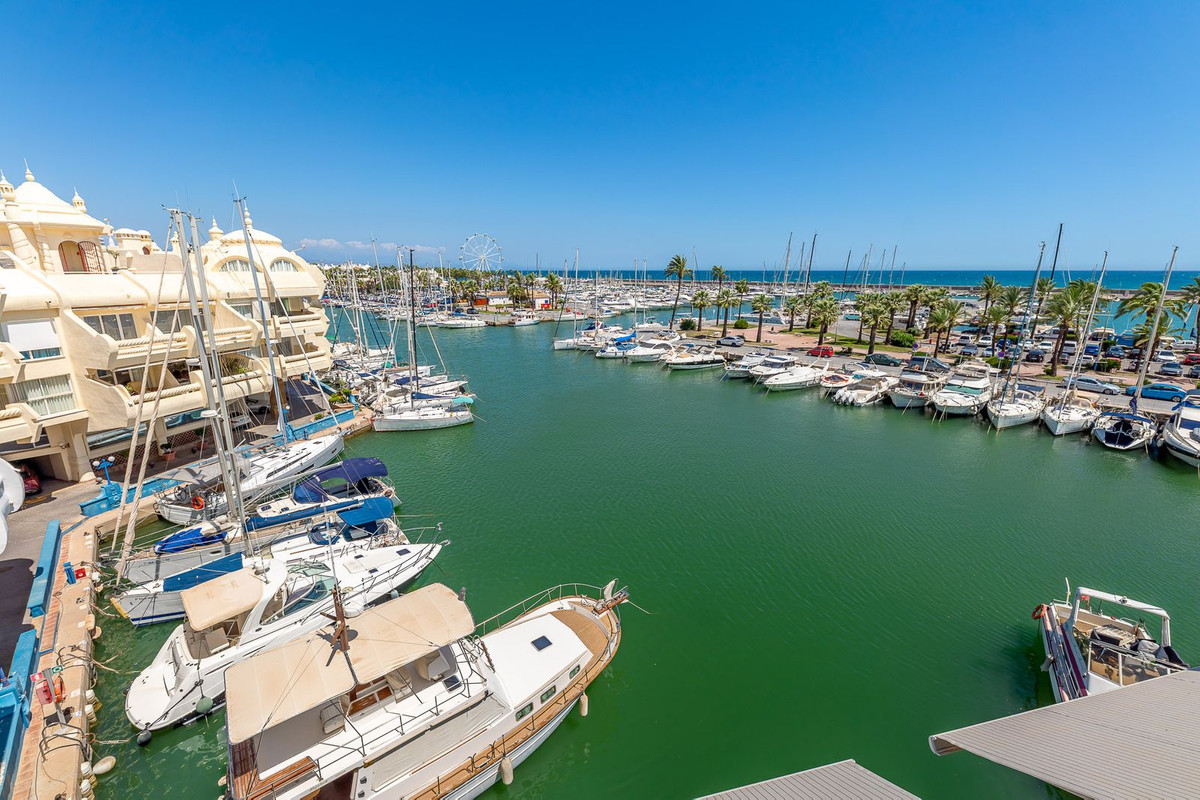Appartement te koop in Benalmadena | 1 slaapkamers H5468380