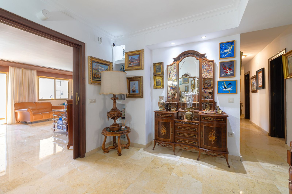 Appartement te koop in Benalmadena | 3 slaapkamers H5472892