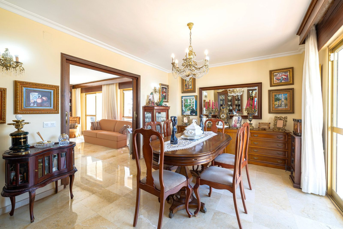 Appartement te koop in Benalmadena | 3 slaapkamers H5472892