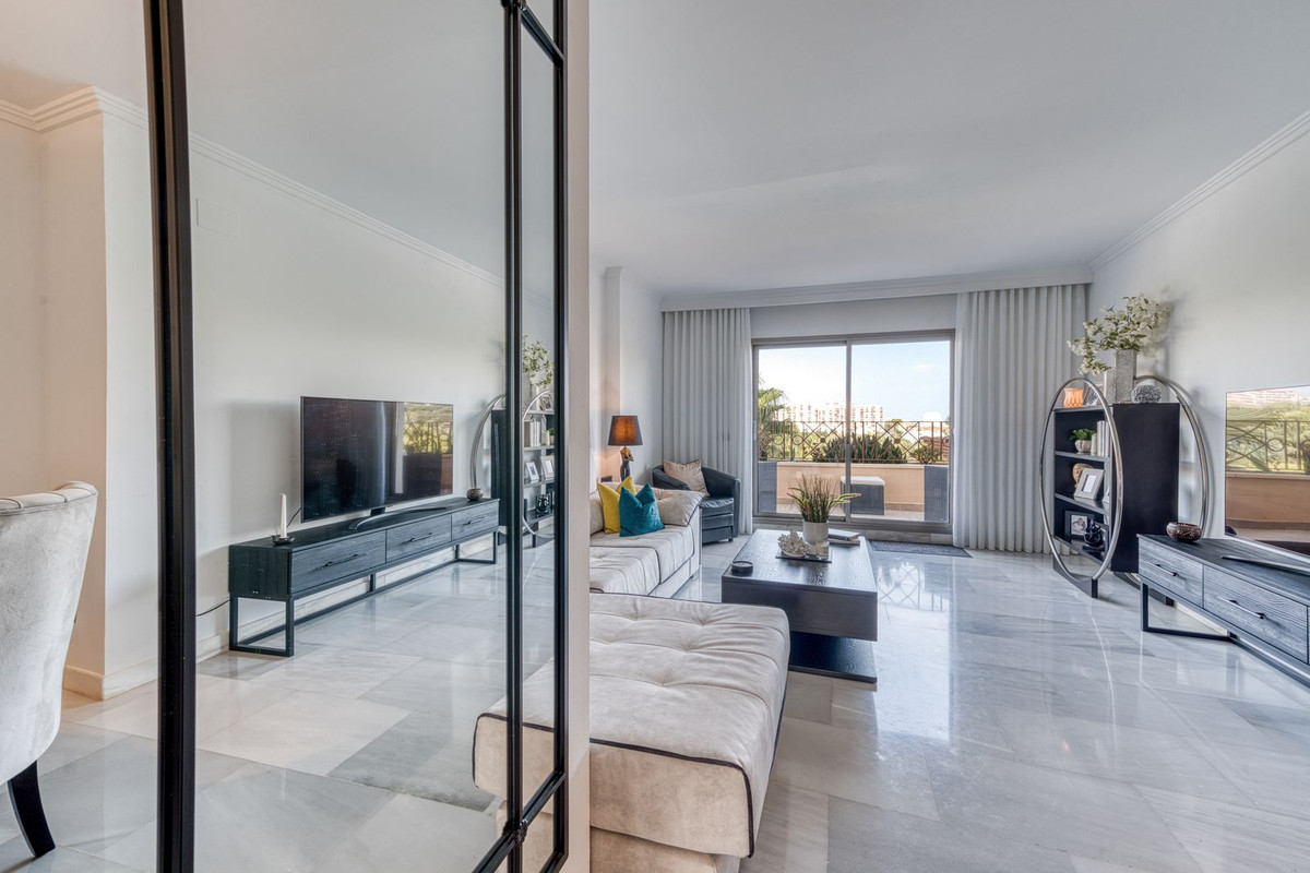 Appartement te koop in Benalmadena | 2 slaapkamers H5474755
