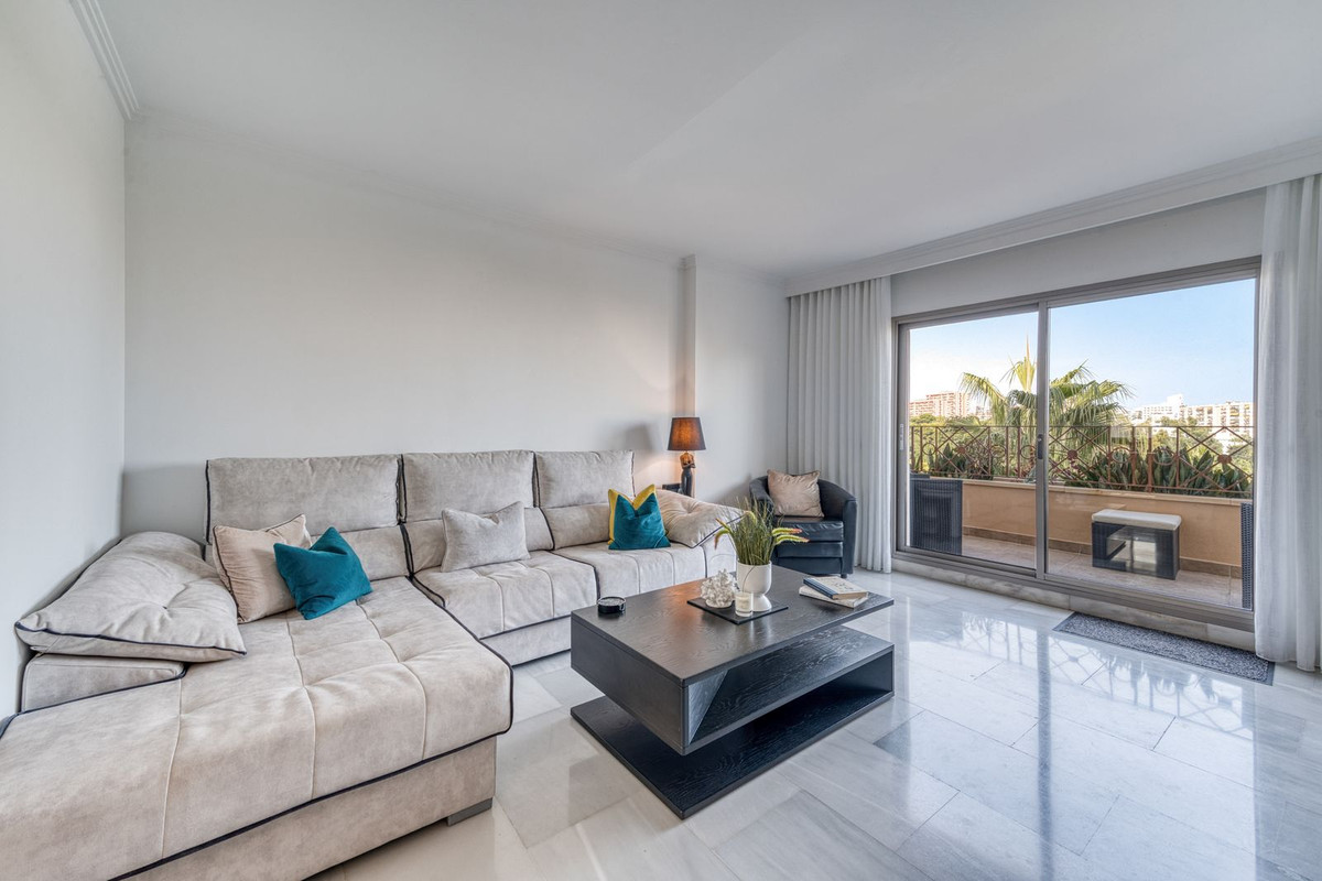 Appartement te koop in Benalmadena | 2 slaapkamers H5474755