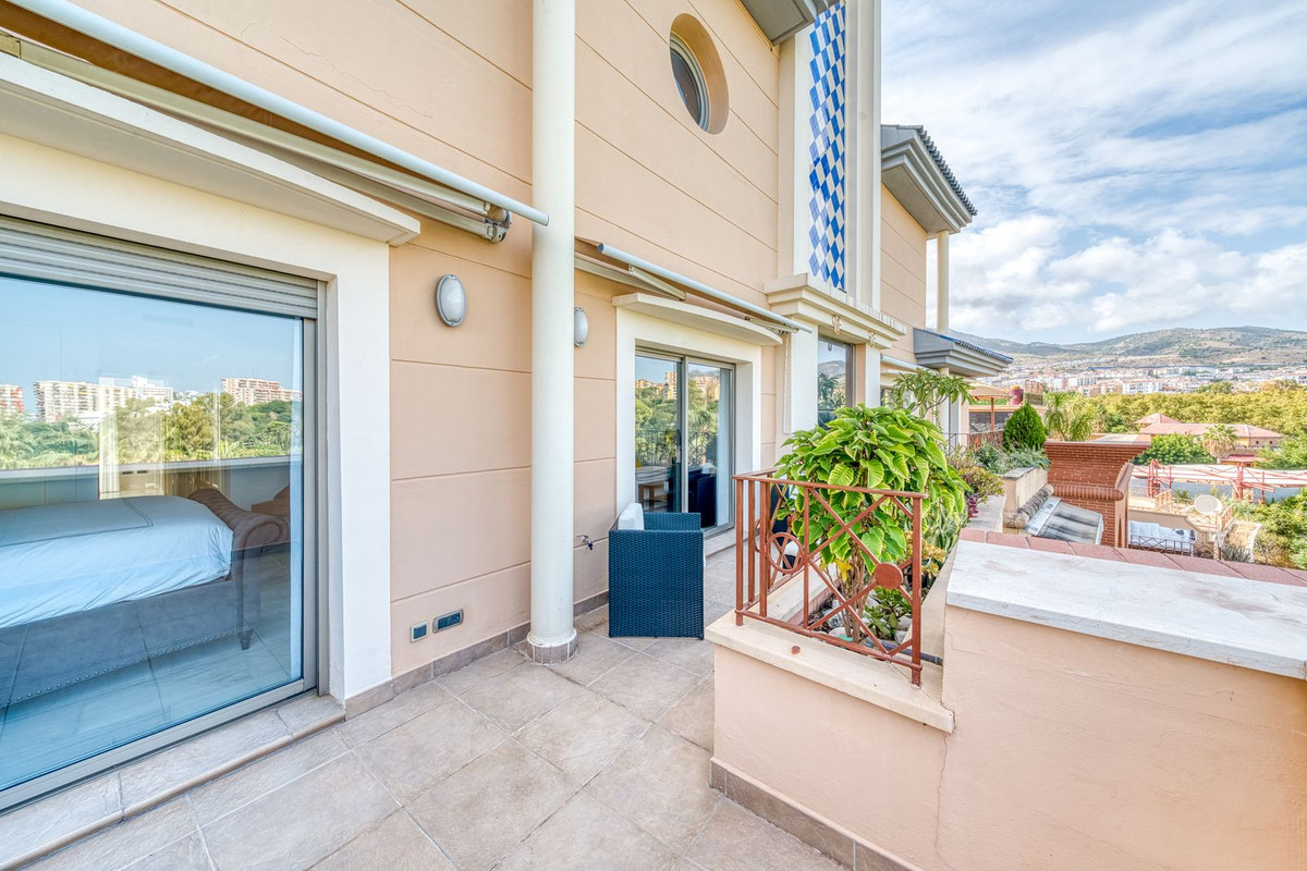 Appartement te koop in Benalmadena | 2 slaapkamers H5474755
