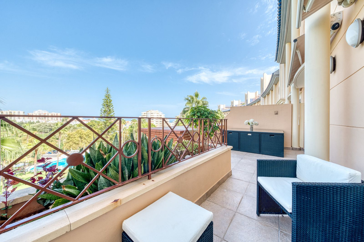 Appartement te koop in Benalmadena | 2 slaapkamers H5474755