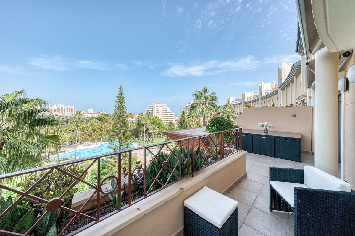 Appartement te koop in Benalmadena | 2 slaapkamers H5474755