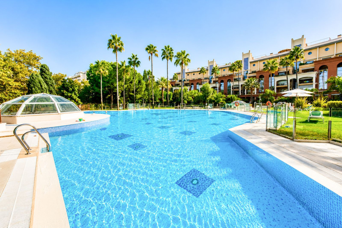 Appartement te koop in Benalmadena | 2 slaapkamers H5474755