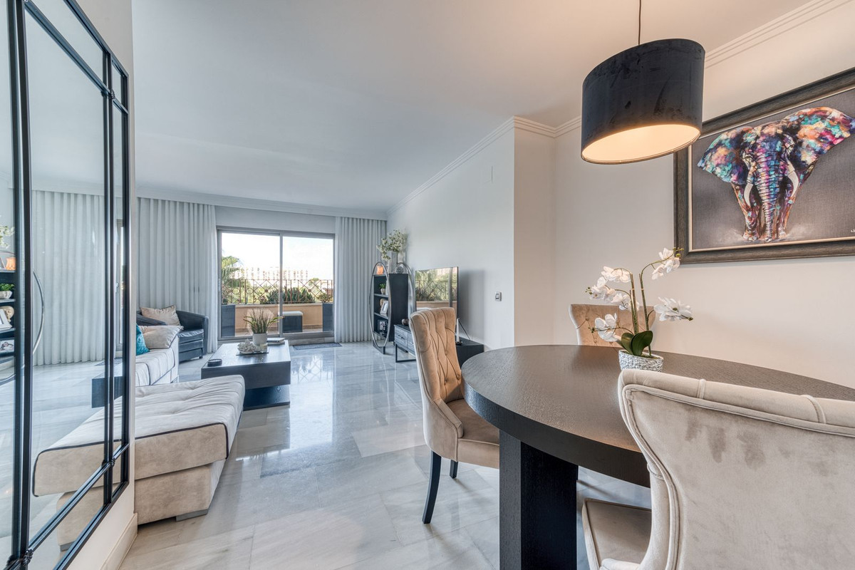 Appartement te koop in Benalmadena | 2 slaapkamers H5474755