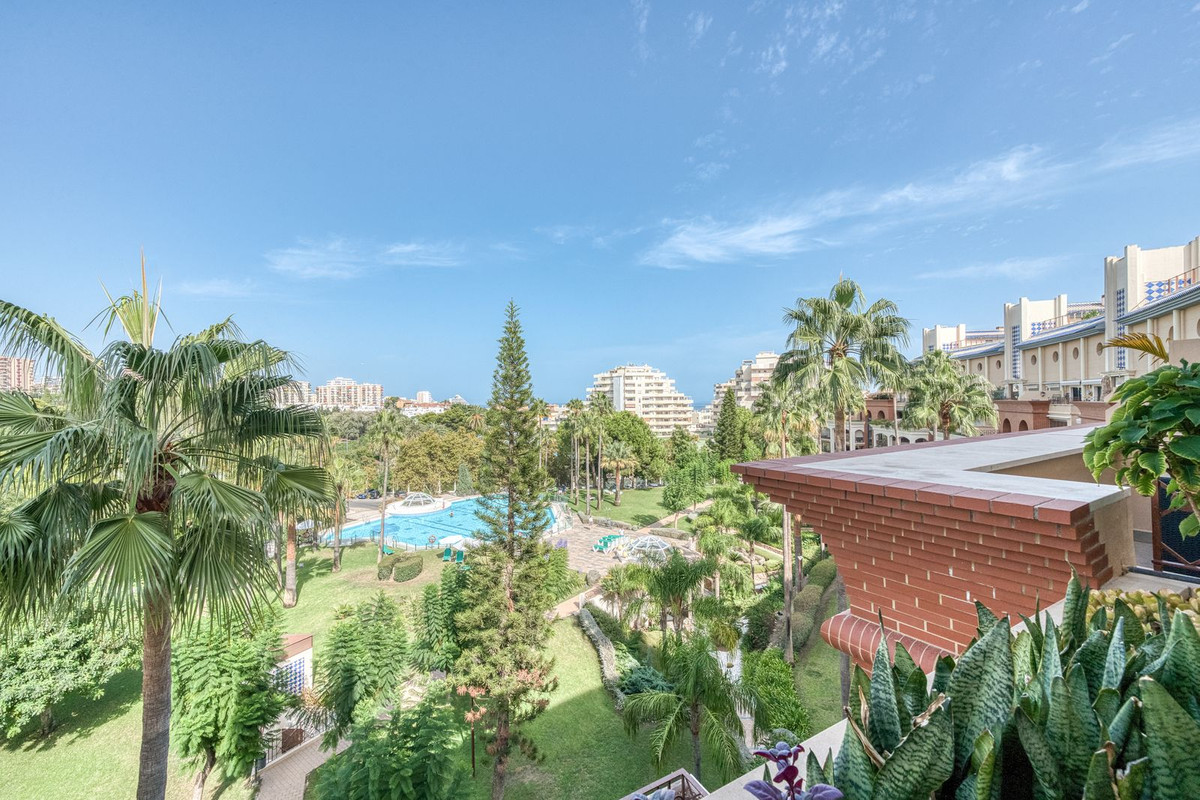 Appartement te koop in Benalmadena | 2 slaapkamers H5474755