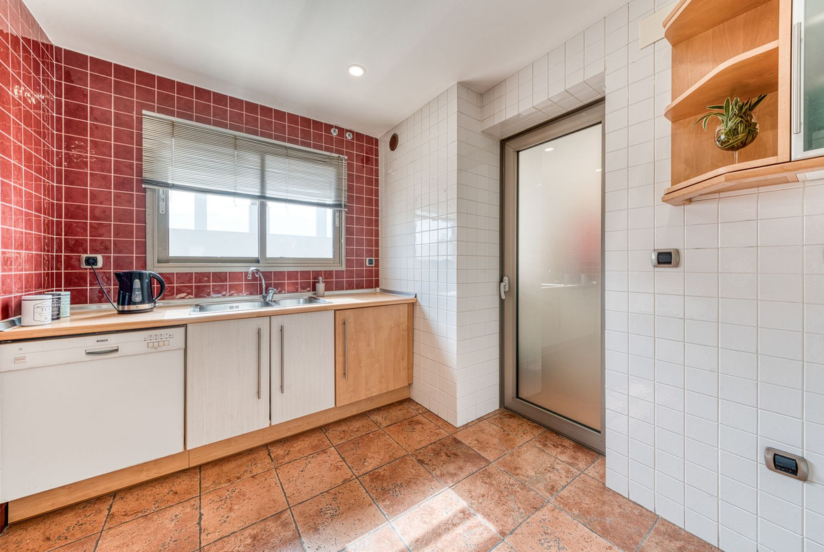 Appartement te koop in Benalmadena | 2 slaapkamers H5474755