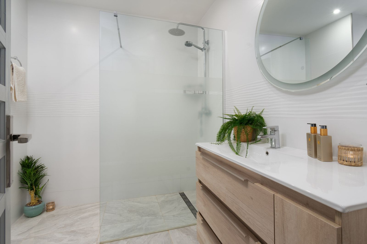 Appartement te koop in Benalmadena | 3 slaapkamers H5479492