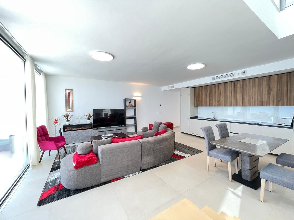 Appartement te koop in Benalmadena | 3 slaapkamers H5481478