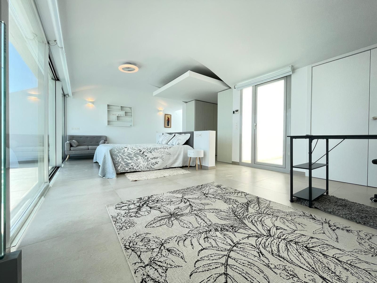Appartement te koop in Benalmadena | 3 slaapkamers H5481478