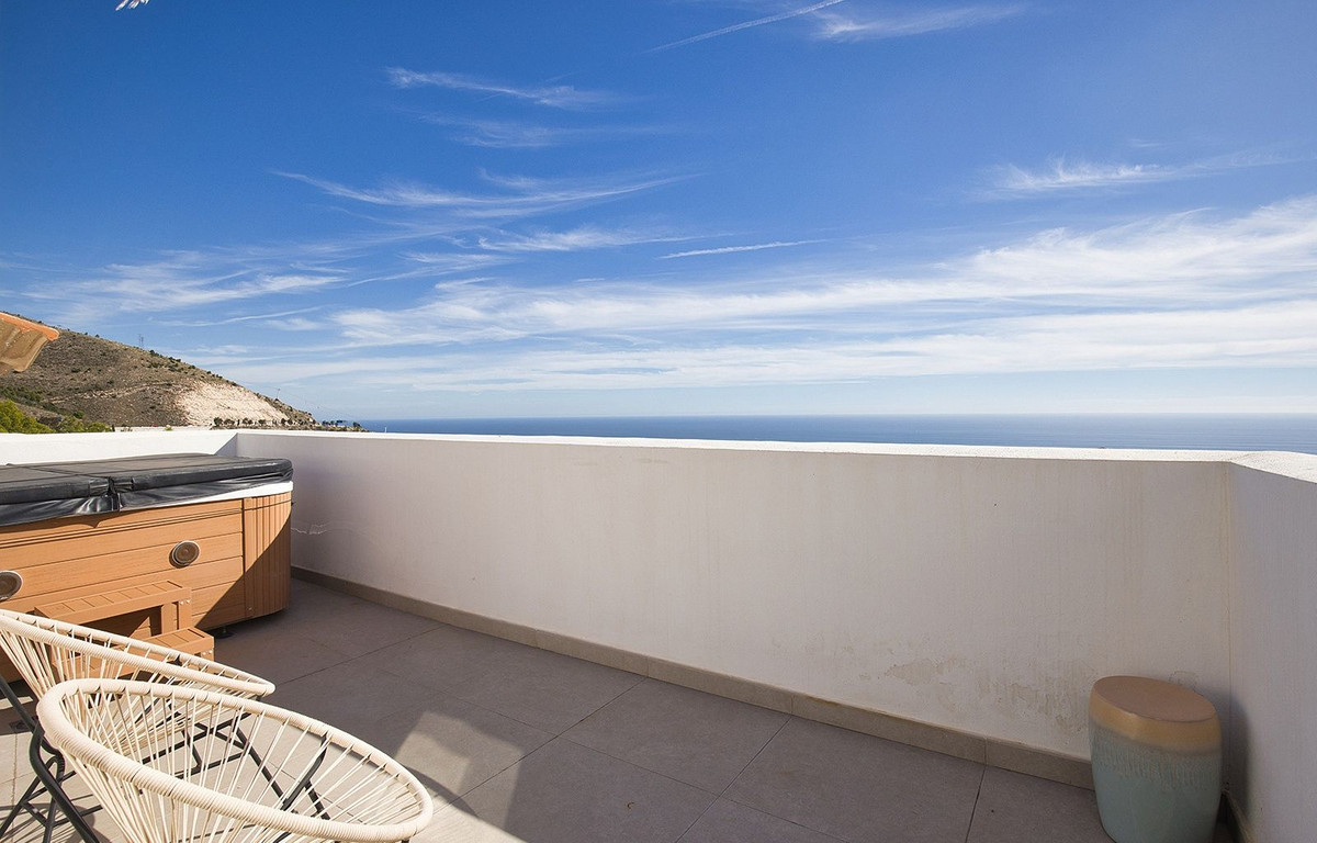 Appartement te koop in Benalmadena | 3 slaapkamers H5481679