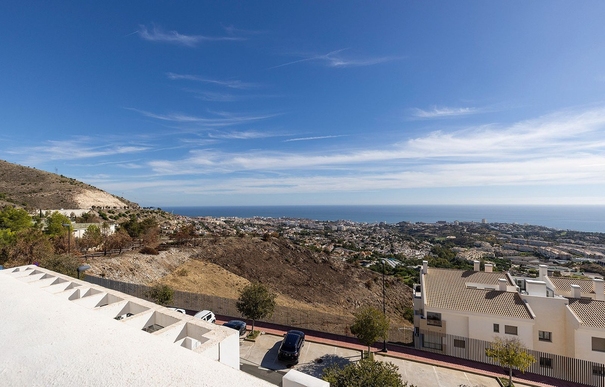 Appartement te koop in Benalmadena | 3 slaapkamers H5481679