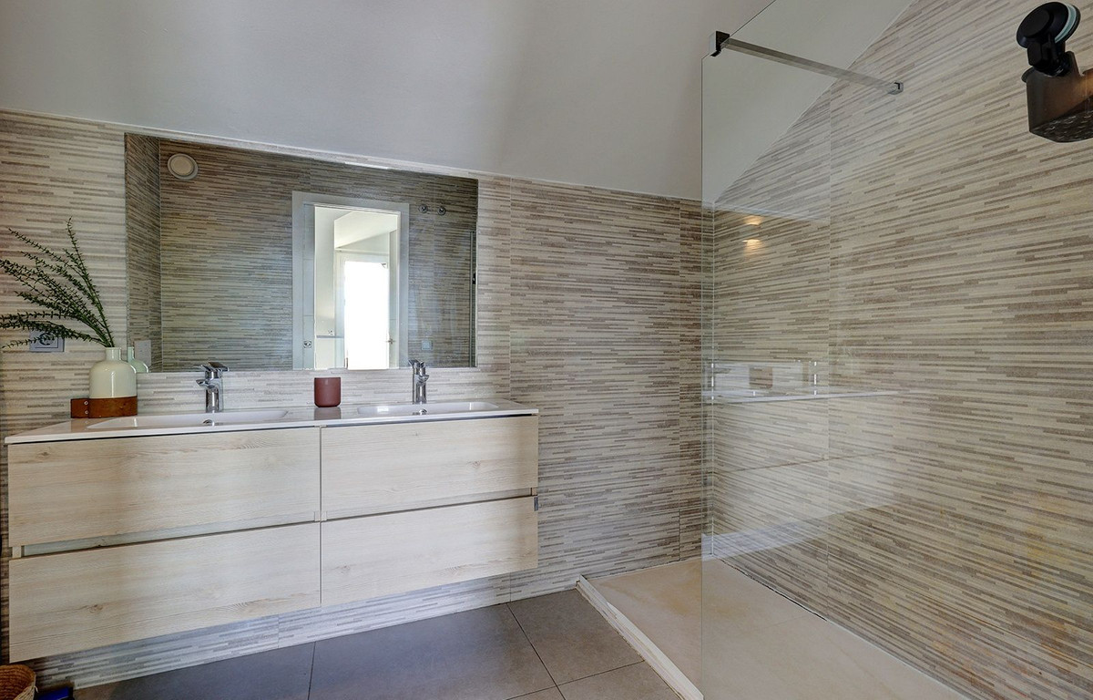 Appartement te koop in Benalmadena | 3 slaapkamers H5481679