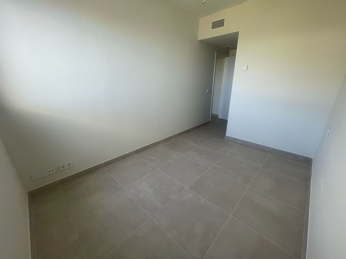 Appartement te koop in Benalmadena | 2 slaapkamers H5491174