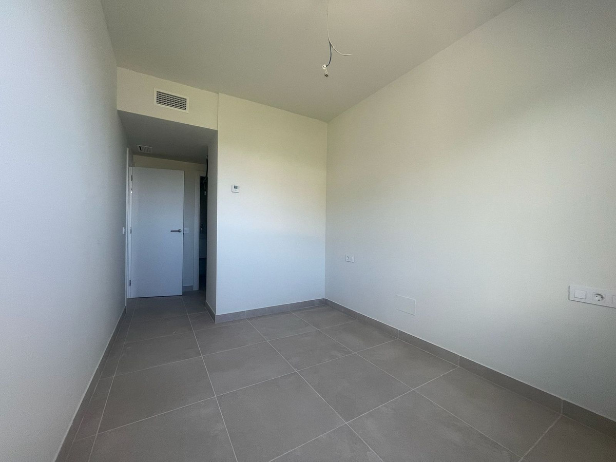 Appartement te koop in Benalmadena | 2 slaapkamers H5491174