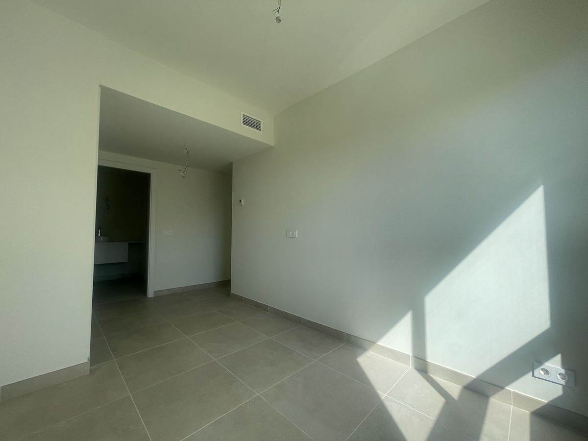 Appartement te koop in Benalmadena | 3 slaapkamers H5491177