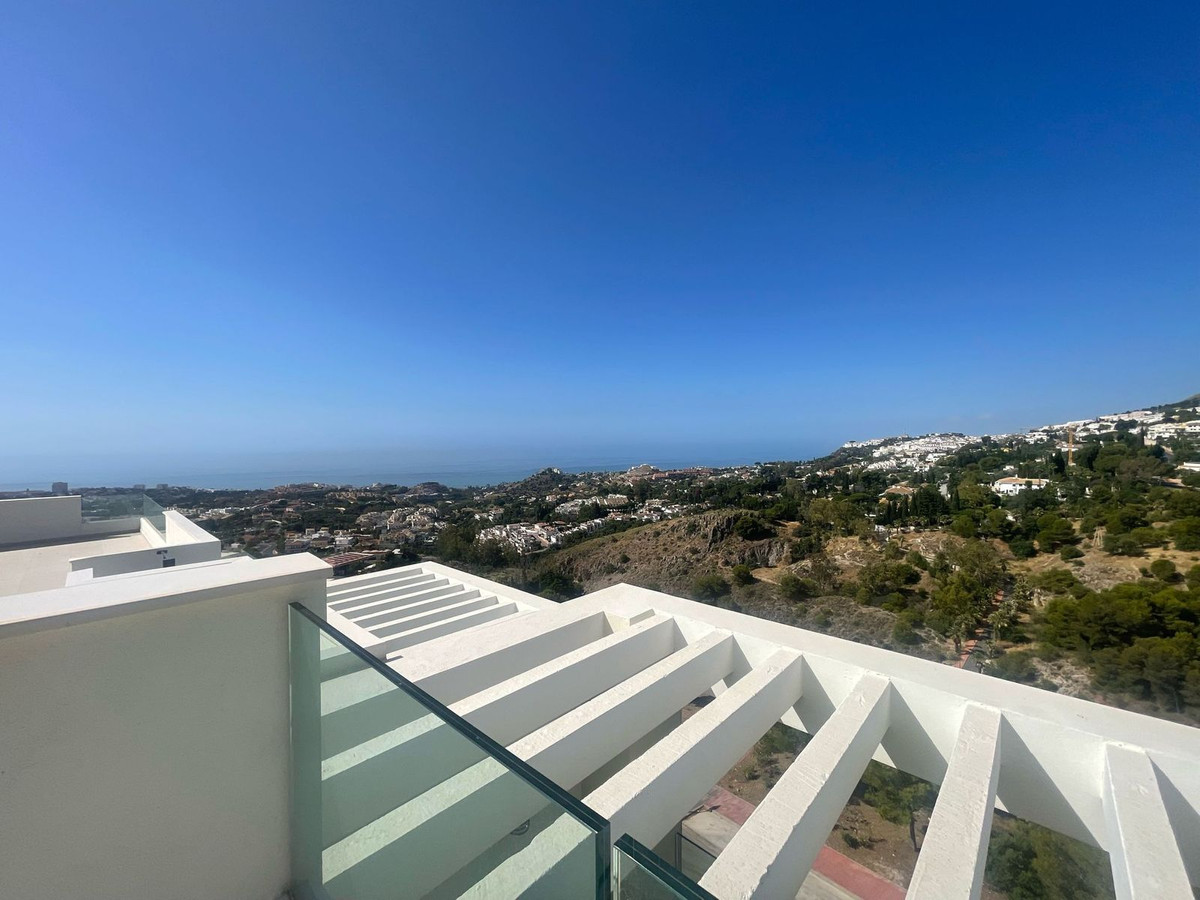 Appartement te koop in Benalmadena | 3 slaapkamers H5491177