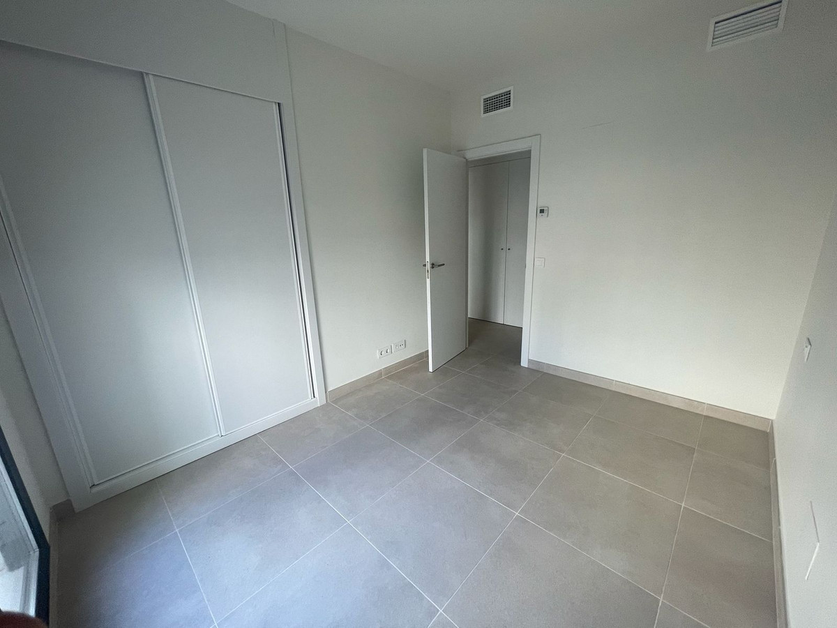 Appartement te koop in Benalmadena | 3 slaapkamers H5491186