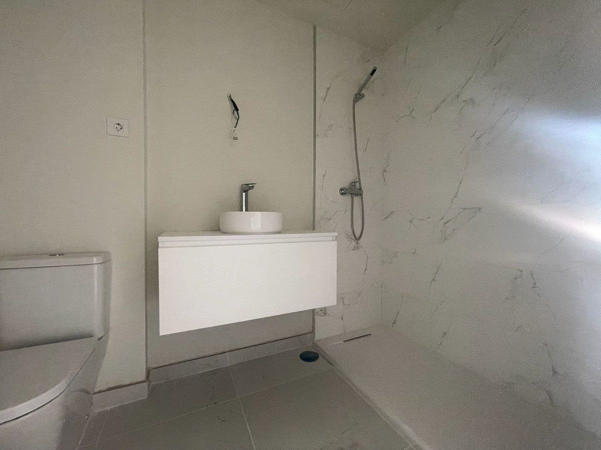 Appartement te koop in Benalmadena | 3 slaapkamers H5491186