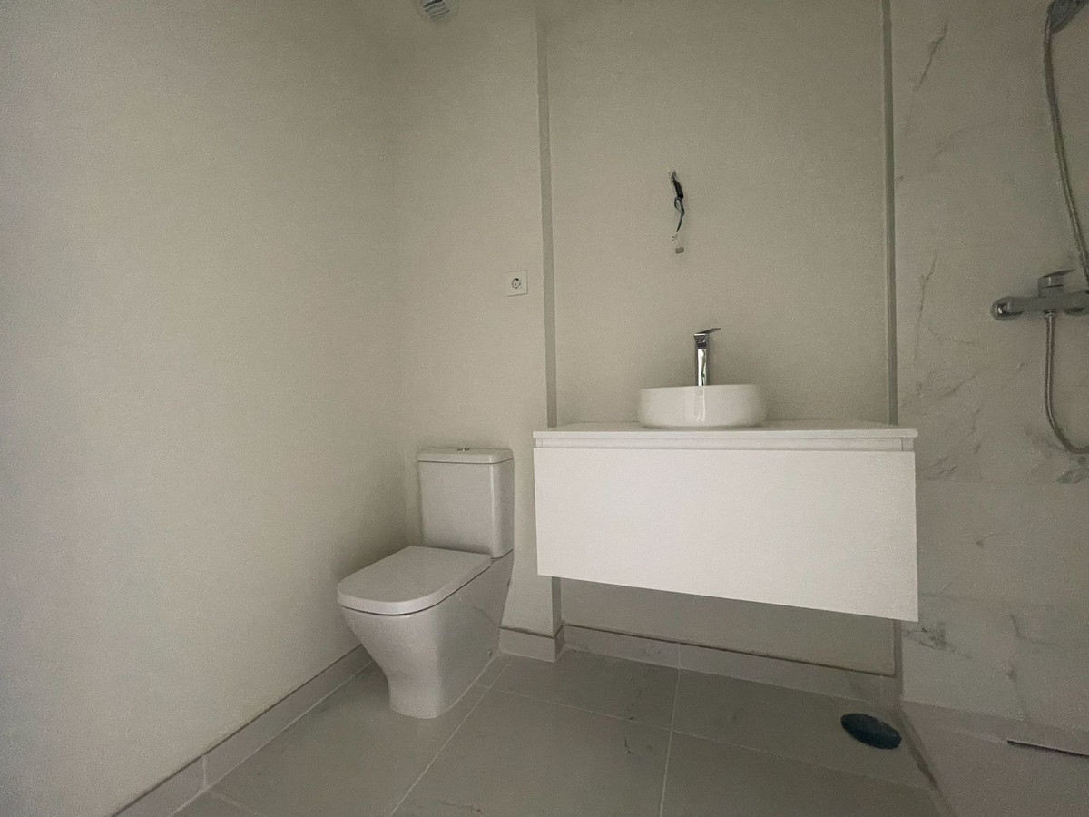 Appartement te koop in Benalmadena | 3 slaapkamers H5491186