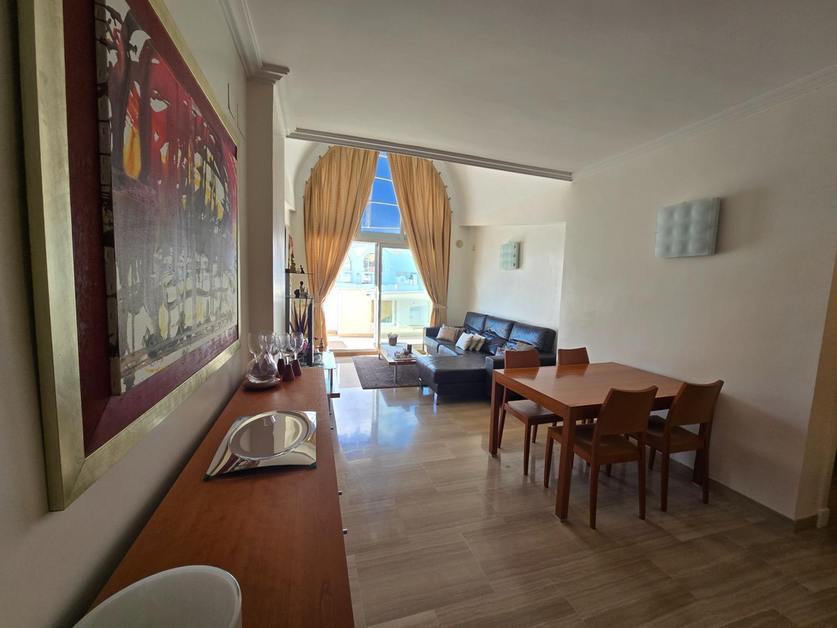 Appartement te koop in Benalmadena | 2 slaapkamers H5504023