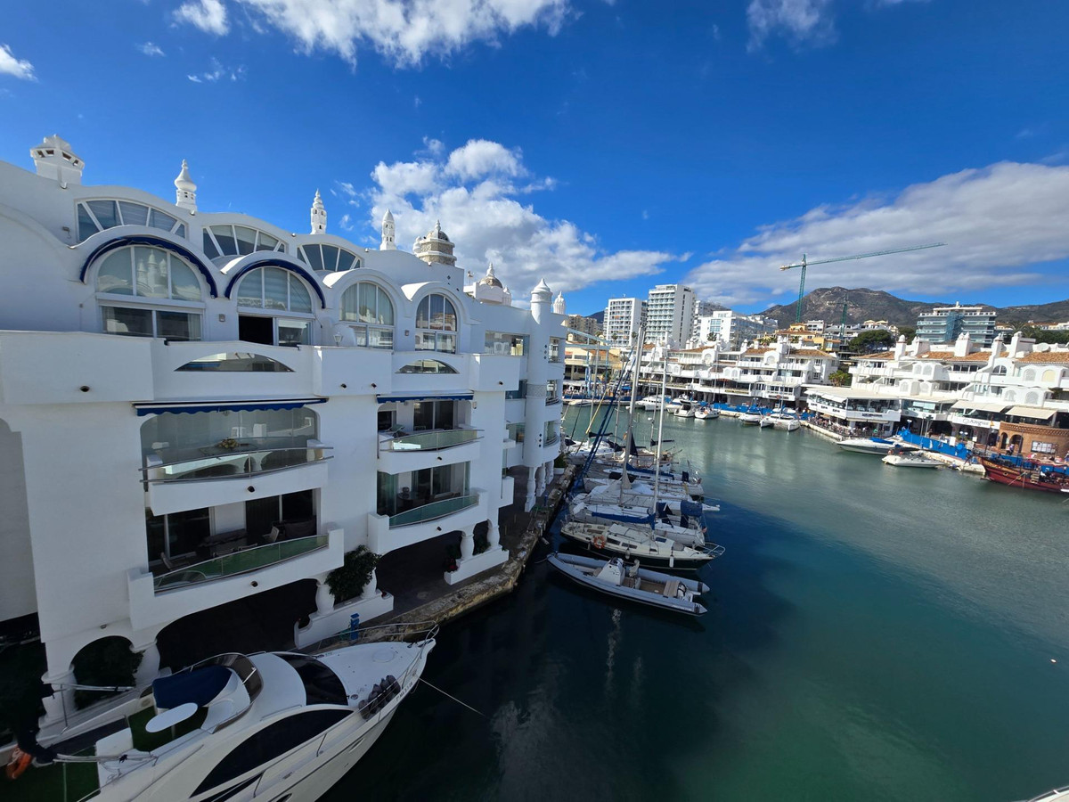 Appartement te koop in Benalmadena | 2 slaapkamers H5504023