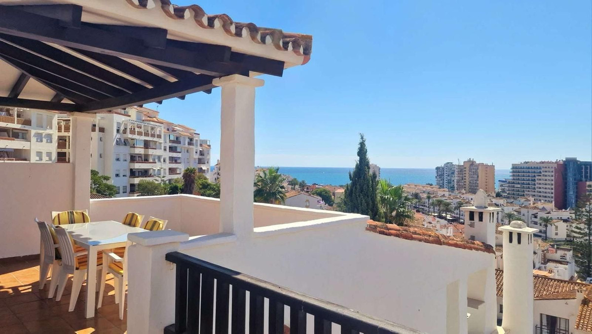 Tussenverdieping Appartement in Benalmadena Costa-1