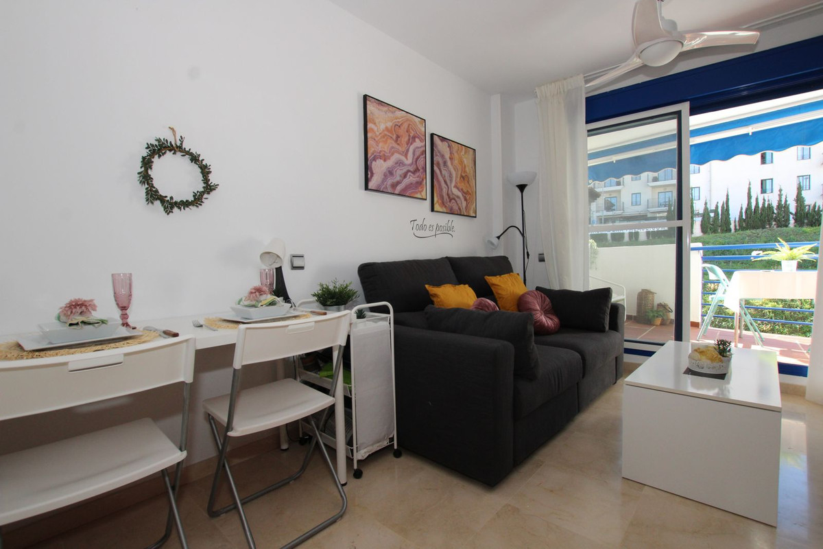 Tussenverdieping Appartement in Benalmadena Costa-17