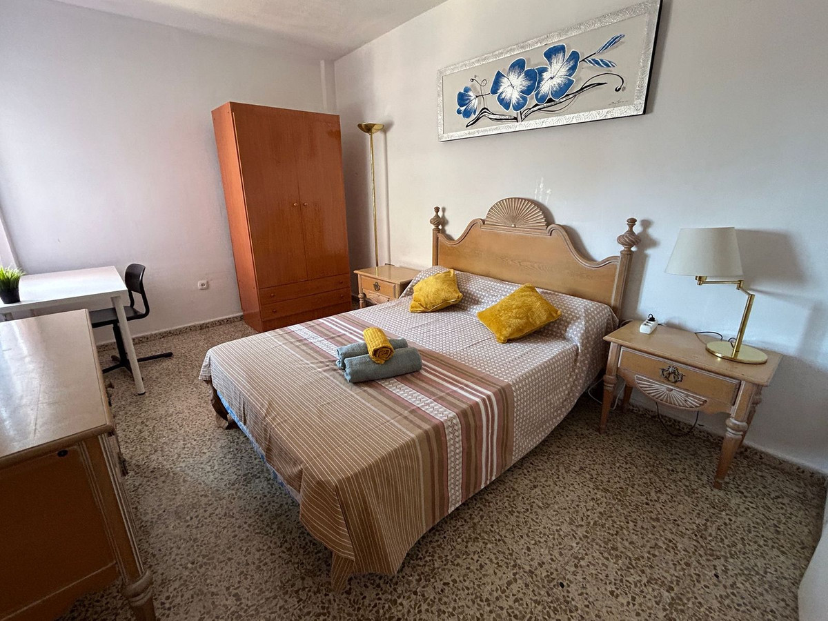 Appartement te koop in Benalmadena Costa | 2 slaapkamers H4991326