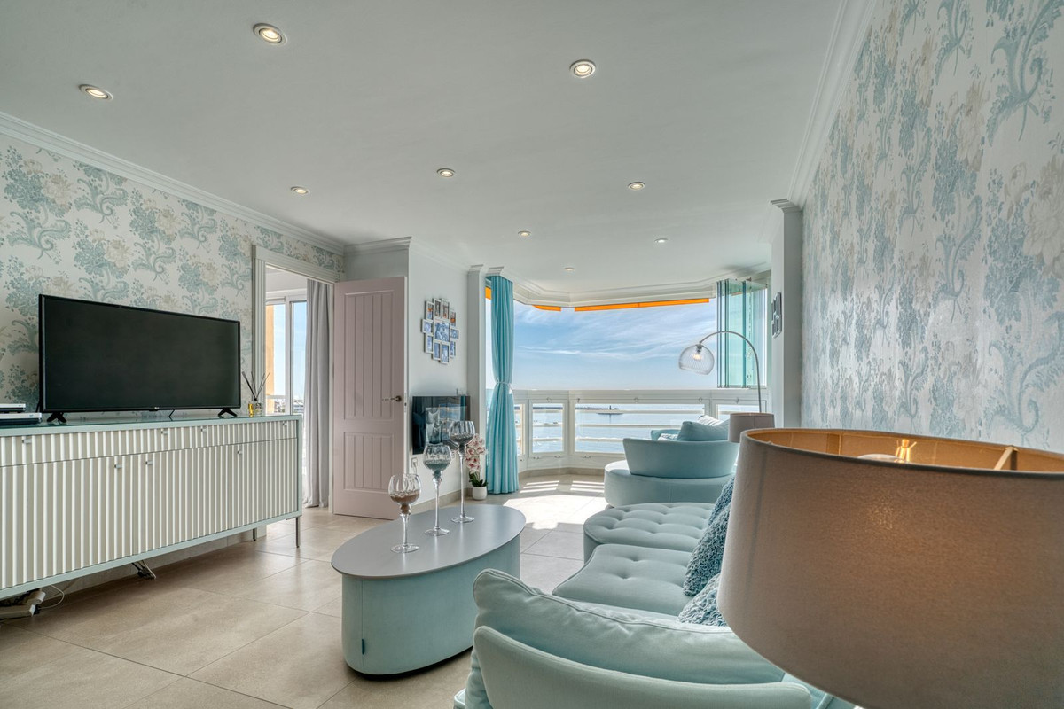 Penthouse in Benalmadena Costa-12