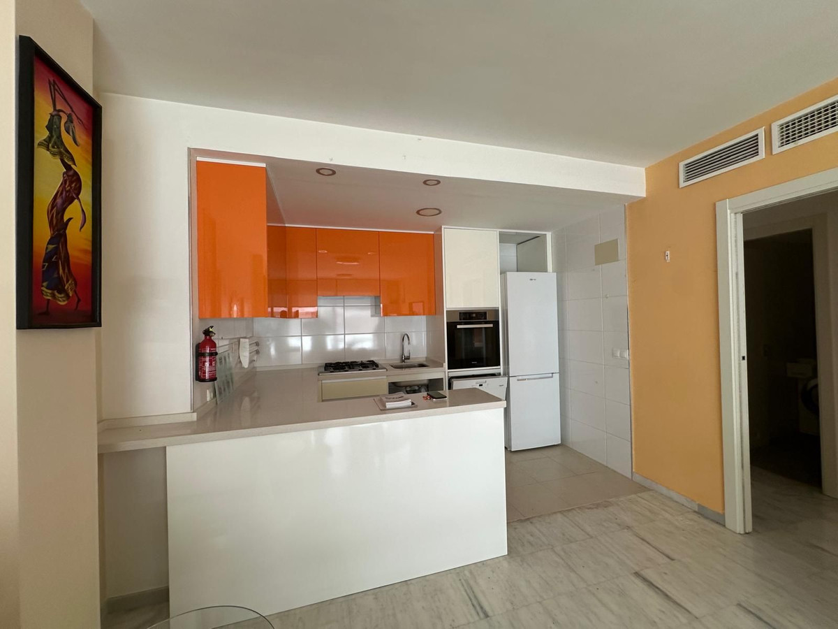 Tussenverdieping Appartement in Benalmadena Costa-3