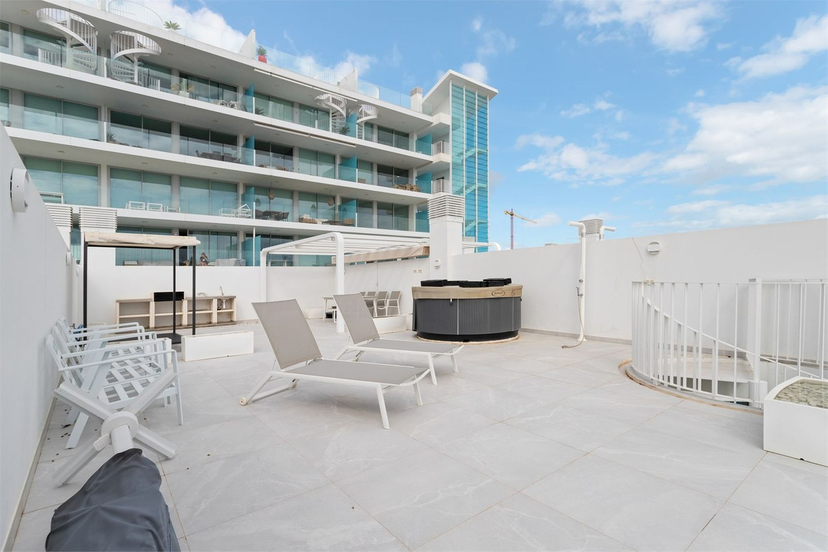 Penthouse te koop in Higueron | 2 slaapkamers H5015260