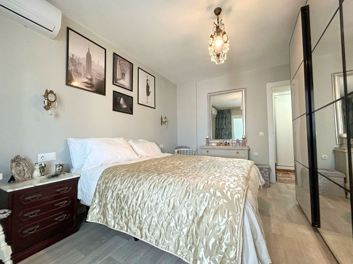 Tussenverdieping Appartement in Benalmadena Costa-21