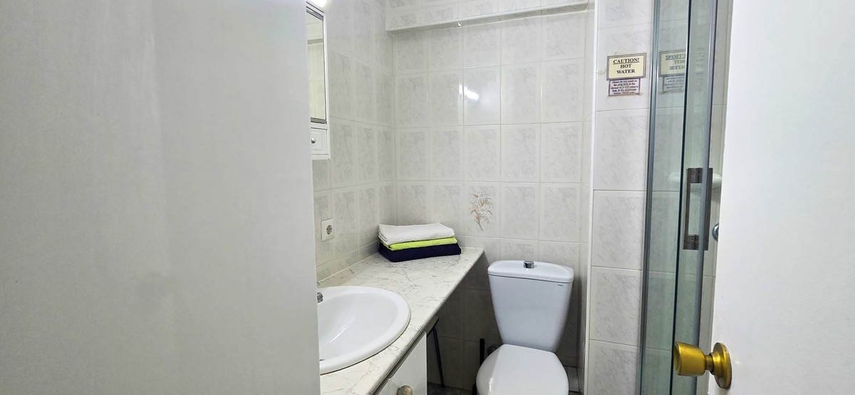Tussenverdieping Appartement in Benalmadena Costa-10