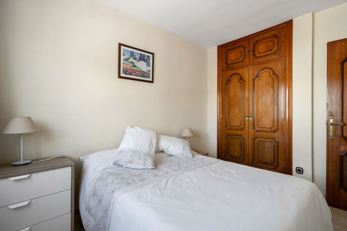 Tussenverdieping Appartement in Benalmadena Costa-15