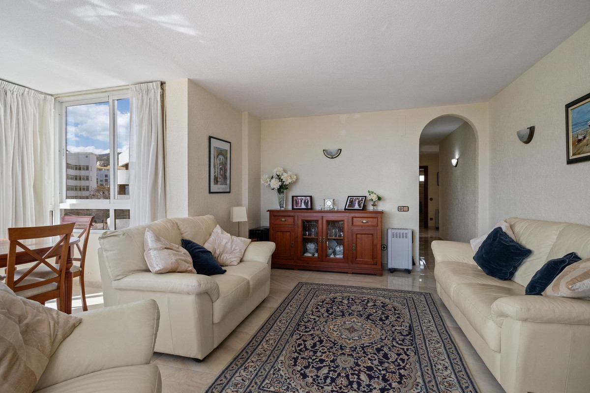 Tussenverdieping Appartement in Benalmadena Costa-9