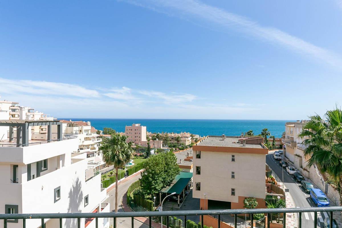 Tussenverdieping Appartement in Benalmadena Costa-10