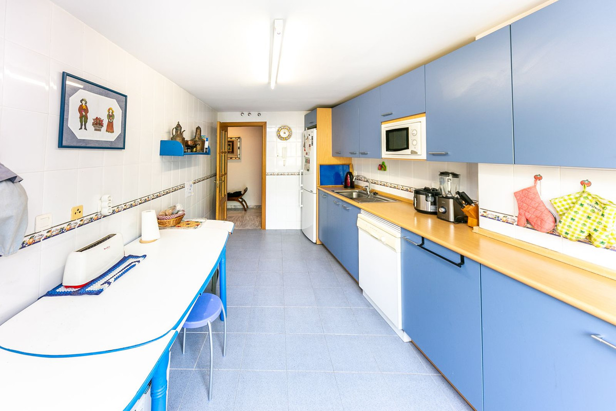 Tussenverdieping Appartement in Benalmadena Costa-24
