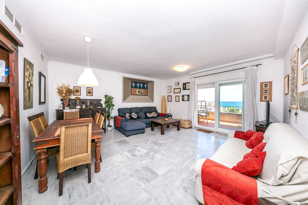 Tussenverdieping Appartement in Benalmadena Costa-3